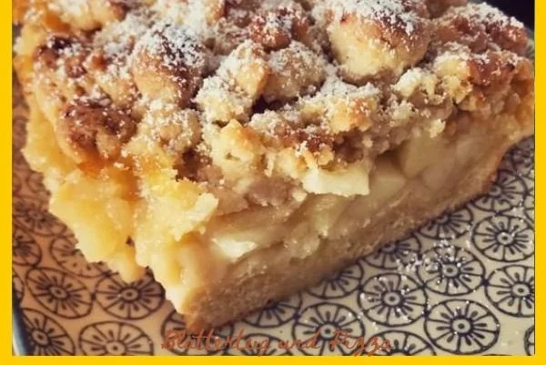 Apfelkuchen mit Streuseln vom Blech